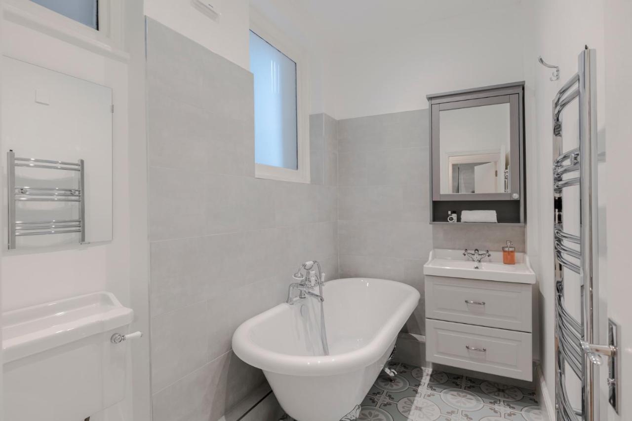 Lux And Spacious 4 Bedroom Apt Camden London Kültér fotó